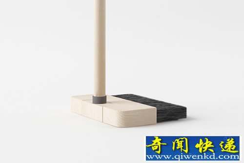 Standing Broom ɨ