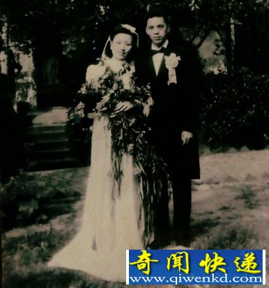 跨越时空的爱恋  老兵夫妇70年后同一地点拍婚纱