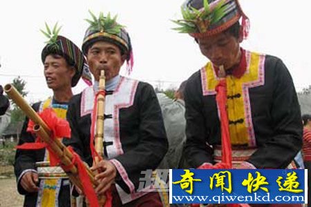 仡佬族风趣婚俗:新娘过门前要穿三双新鞋