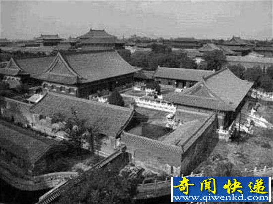 北京375路公交车吓死乘客 鲜血如汽油滴满长安街