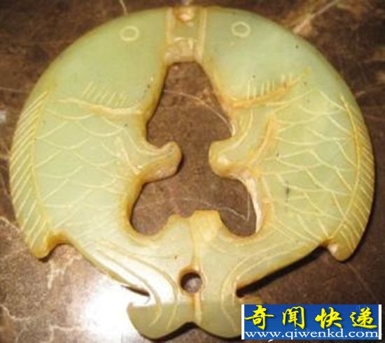 双鱼玉佩具有复制功能 可以超距输送的时间机器