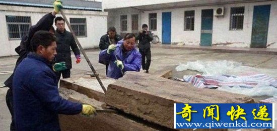 男子工地挖出巨型棺材 打开后被震惊了!