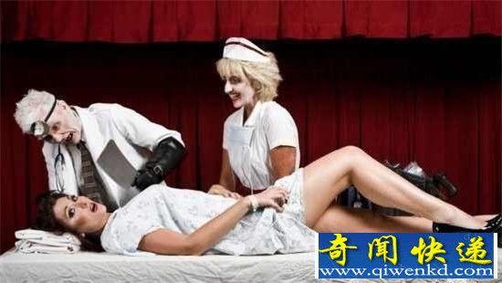 南非老汉长3个睾丸! 精力充肺同时约会20位女孩