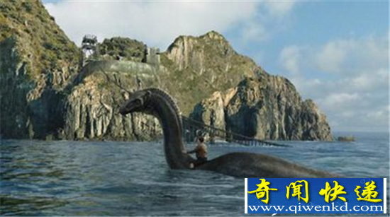尼斯湖水怪照片曝光 竟然神似恐龙?