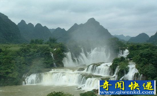 板约德天瀑布