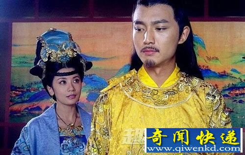 李显