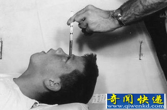 冰锥敲击大脑