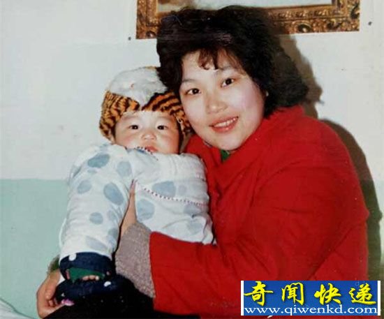 单亲妈妈29年努力不放弃 将重度脑瘫儿子送进哈佛