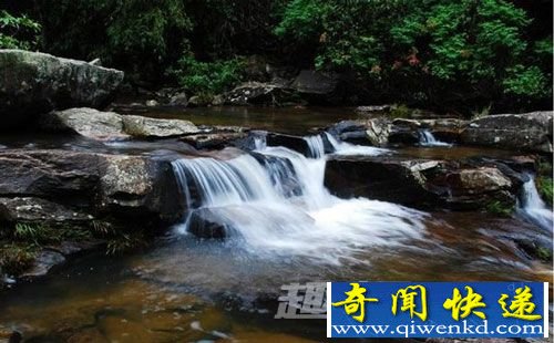 香港