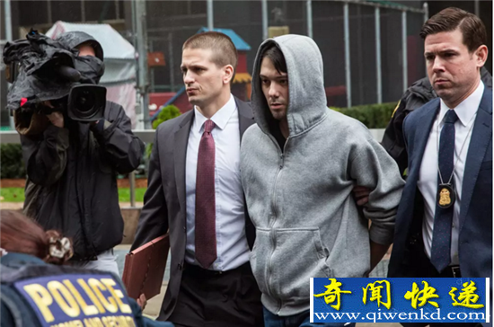 那个哄抬艾滋病药价的华尔街渣男被FBI抓了