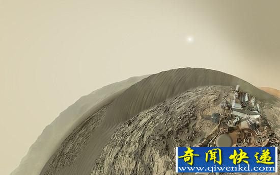 NASA好奇号玩自拍:火星沙丘尘埃布满火星车