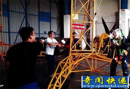 台军再爆丑闻 吊挂女兵20分钟朝其脸部射乳白色液体!