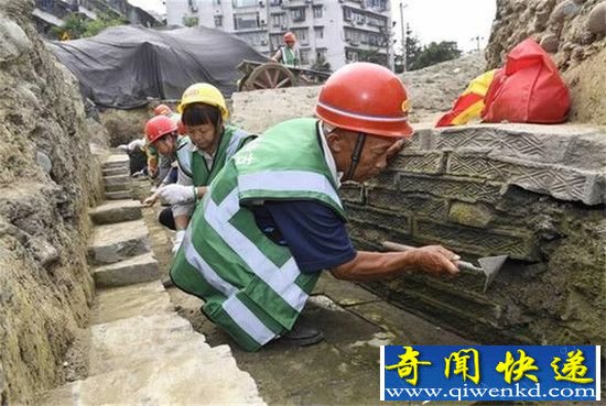 成都闹市挖出千年古寺 神秘古寺惊现菩萨头像科学家解开谜题!