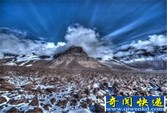 南极巨虫惊现南极洲冰下湖 南极人竟是外星寄生虫?