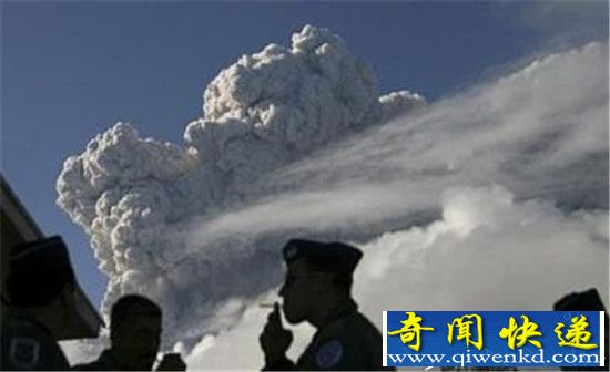 智利火山第三次喷发 火山灰直冲4000米高空