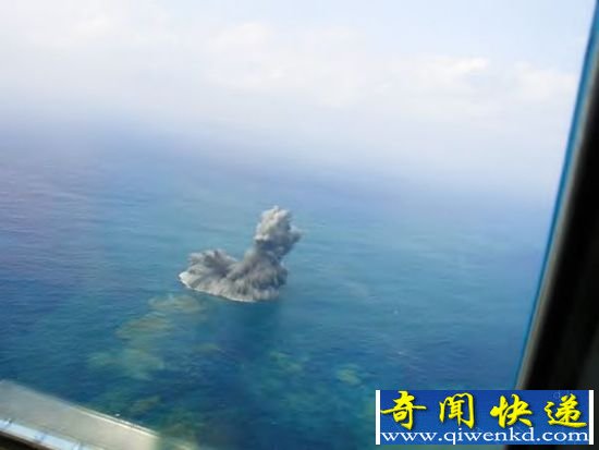 日本海洋中升起的怪物 日本海洋中升起的怪物