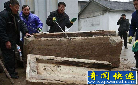 台州修路挖出700年神秘女尸 700年尸身不腐