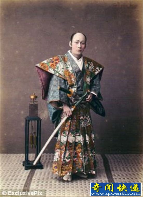 老照片中的日本武士道生活:剖腹自杀为尊严
