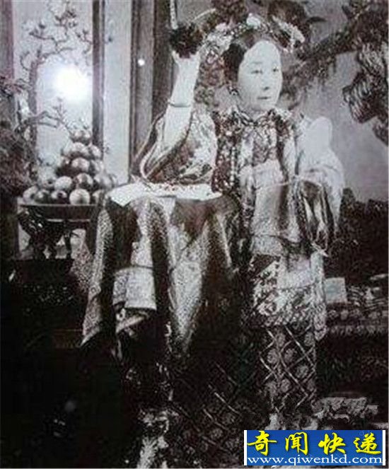 慈禧到底什么样? 曝光的清朝老照片还原真相