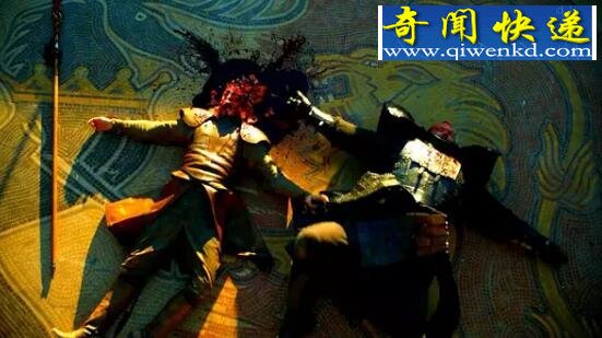 红毒蛇大战魔山,红毒蛇竟被捏爆头颅(话多作死)