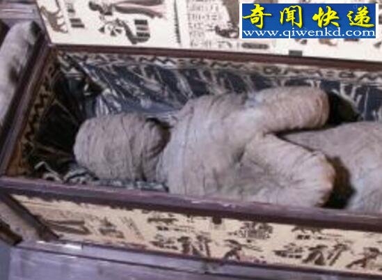 亚曼拉公主，泰坦尼克号沉没的罪魁祸首