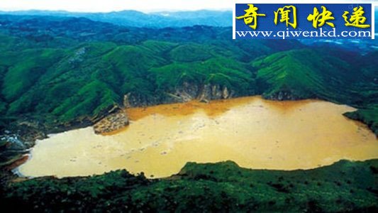 揭喀麦隆神秘“杀人湖”未解之谜