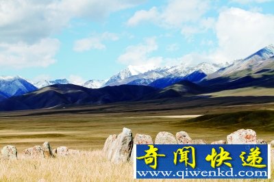 新疆现神秘石头迷宫 石头迷宫里到底藏着什么样的秘密