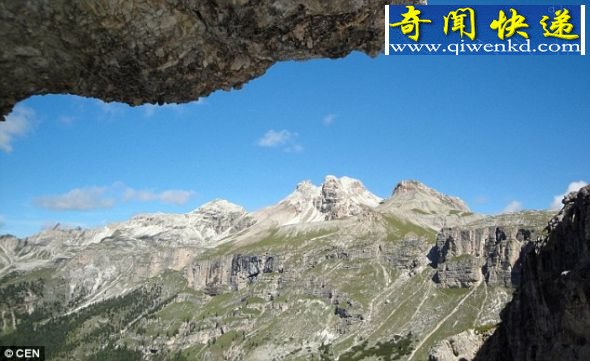 阿尔卑斯山的白云石山,它的形成要感谢地壳运动 1.28亿年前鱿鱼祖先身体长满钉状结构(图)