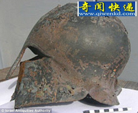 头盔的主人可能是一名希腊雇佣兵 以色列海底发现2600年前古希腊华丽铜头盔(图)