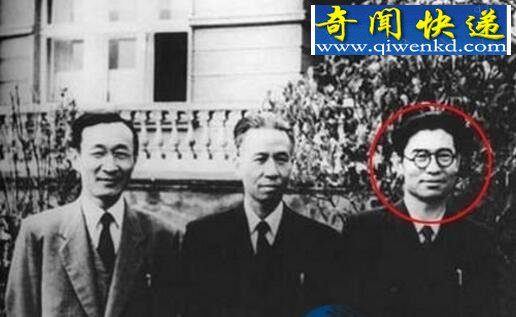 高岗事件真相,想要分裂党遭拘禁自杀身亡