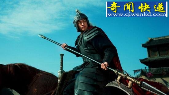 揭秘吕布的武器是什么,方天画戟(长4米重24斤)