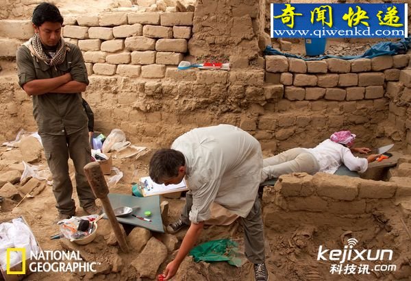 1200年前秘鲁最早帝国皇陵文物