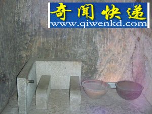 ѷŮ 峯շ