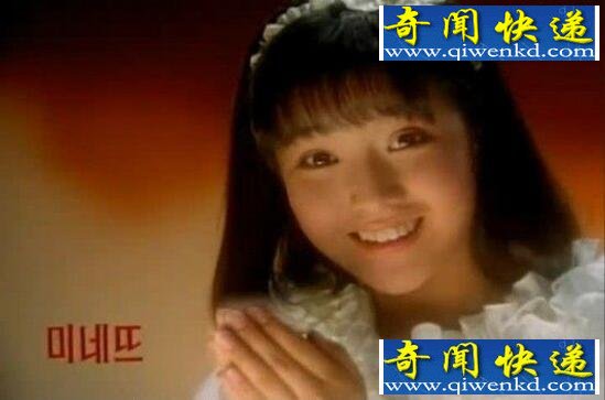 韩国第一美女金喜善,因女儿长得太丑被质疑整容